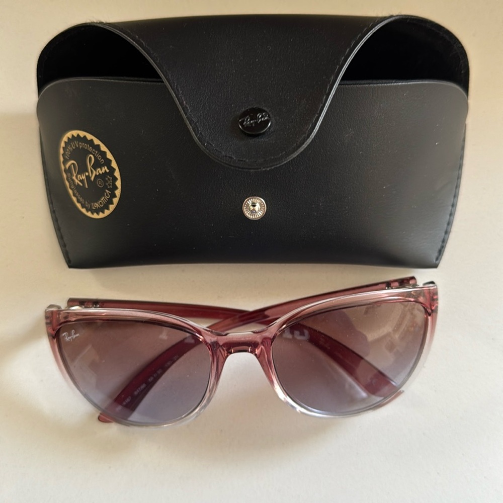 Ray-Ban like new